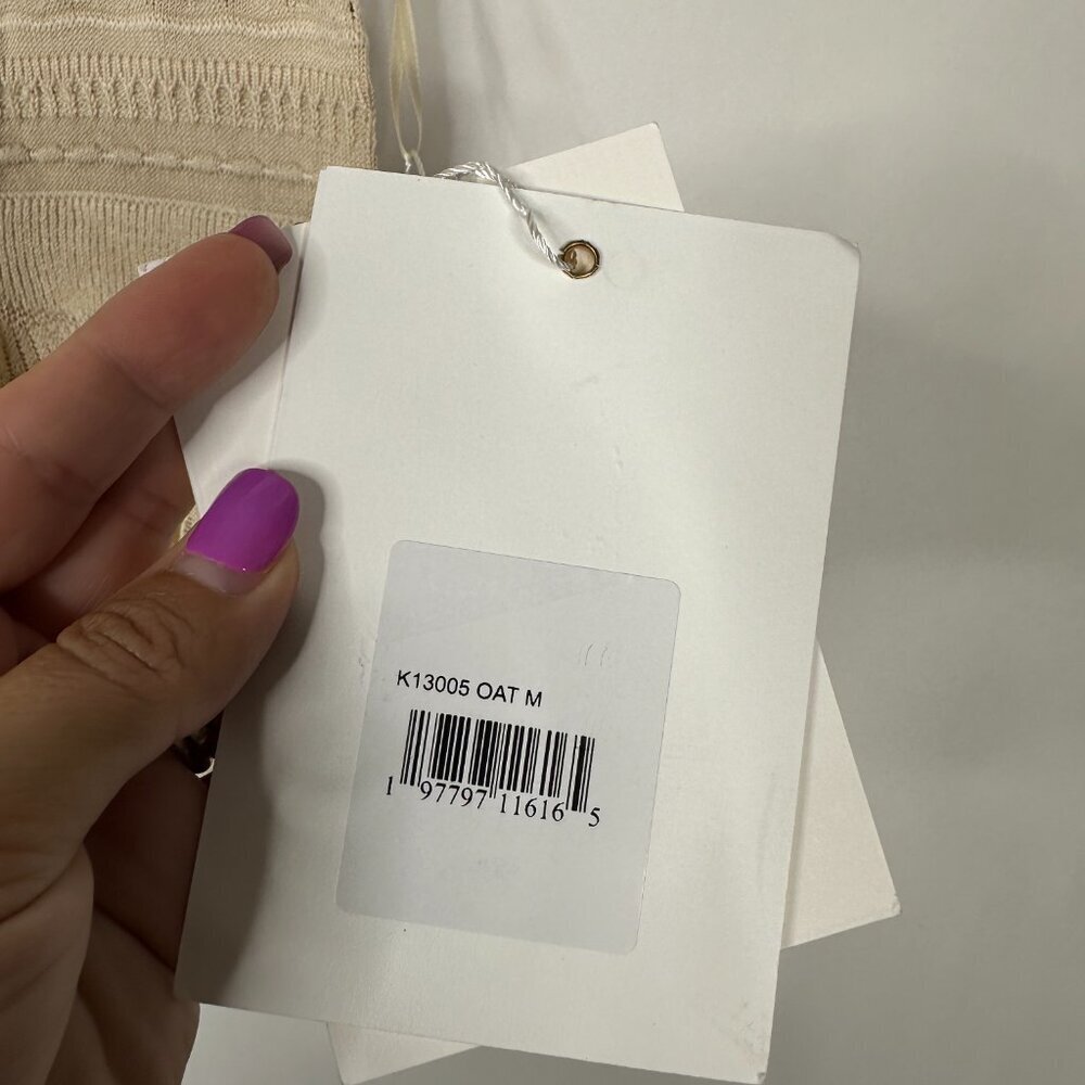 NWT Mac Duggal Sleeveless High Neck Knit Top With Ruffle Hem Oat Medium #A0181 - Picture 10 of 12